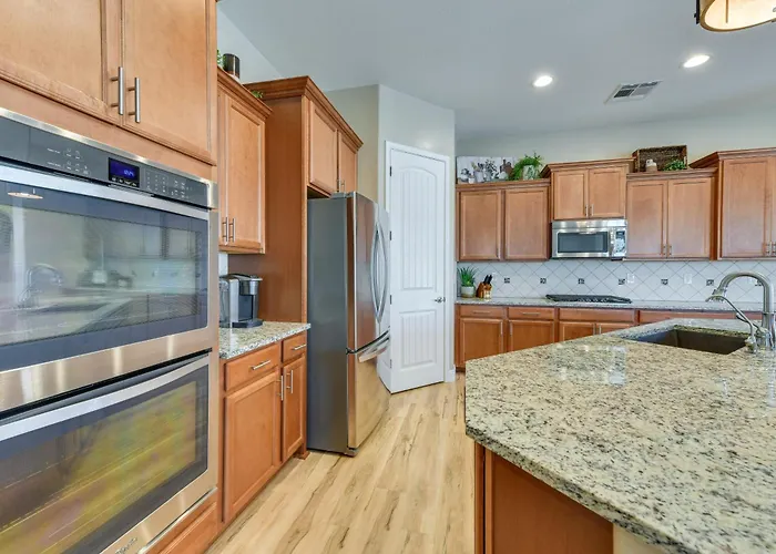 Ferienhaus W/ Hot Tub & Outdoor Space In Queen Creek!