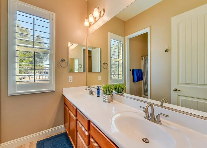 W/ Hot Tub & Outdoor Space In Queen Creek! * Queen Creek