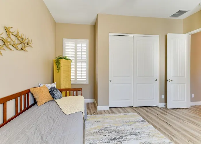 W/ Hot Tub & Outdoor Space In Queen Creek! *