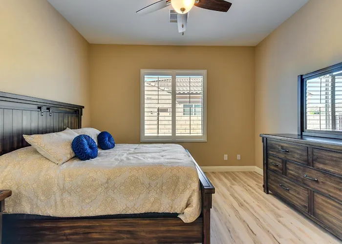 W/ Hot Tub & Outdoor Space In Queen Creek! Ferienhaus *